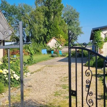 La Cle Des Champs Bed & Breakfast Asnieres  Dış mekan fotoğraf